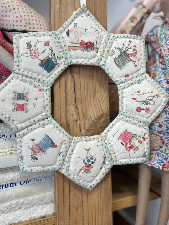Quilt As You Go Pentagon Wreath using Acufactum fabrics  Saturday 15th August 2026 10-3pm