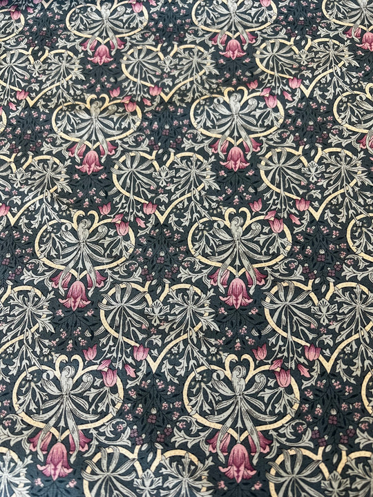 William Morris style - Country Floral - Nakamura Pink - by Nutex - 100% Cotton