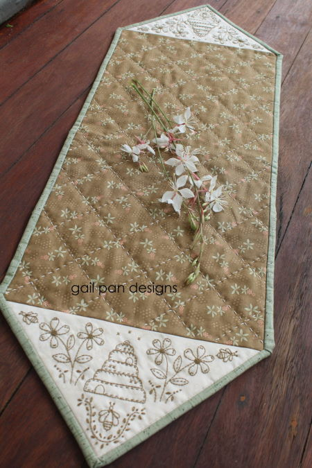 Gail Pan - Bountiful Bees - Sewing Pattern