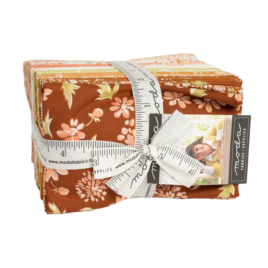 Moda - Cinnamon and Cream - Fat quarter bundle - 100% Cotton fat quarters